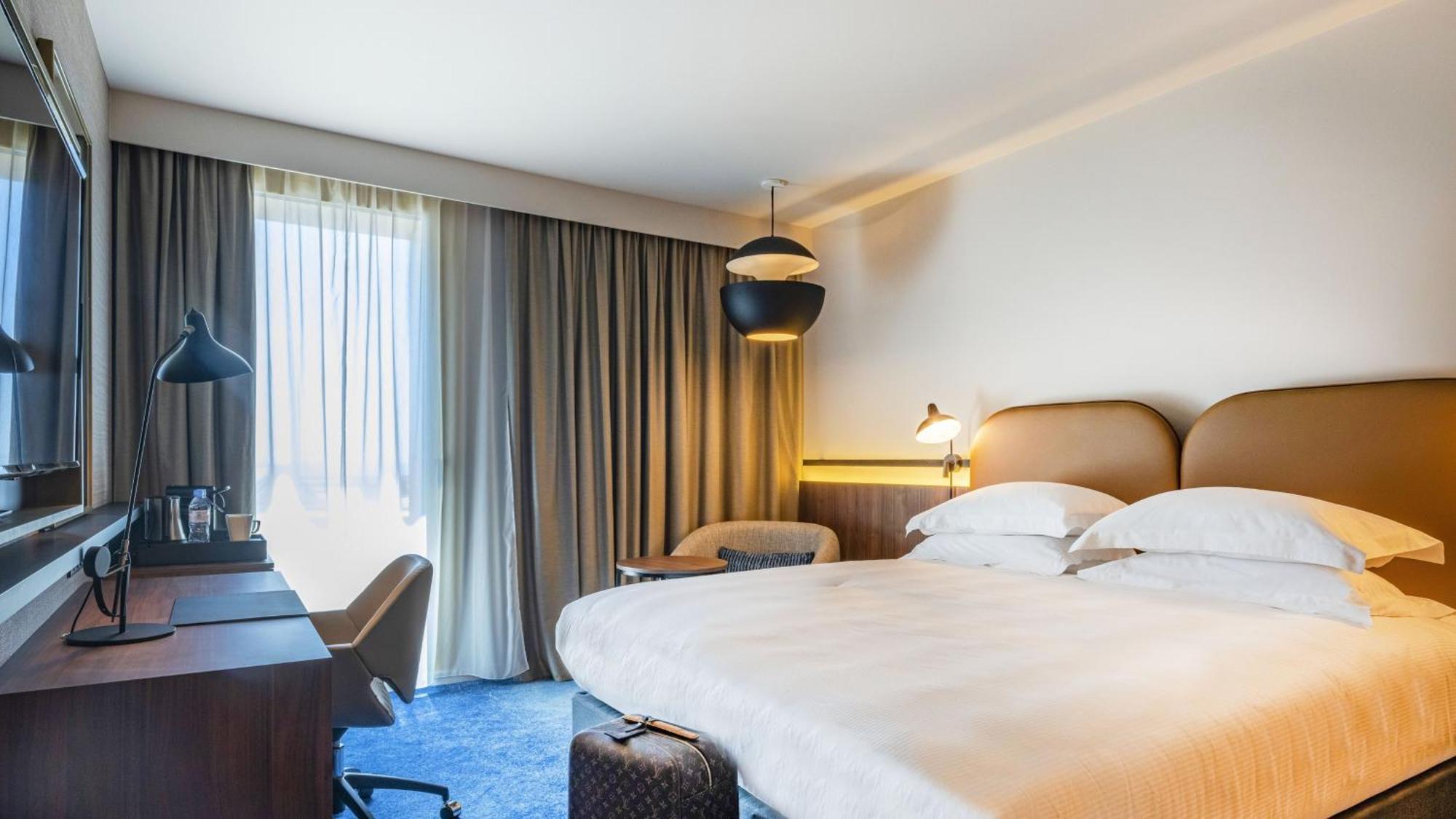 Crowne Plaza - Nice - Grand Arenas By Ihg מראה חיצוני תמונה